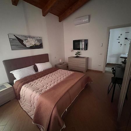 Il Casale Di Gio Bed and Breakfast Napels Buitenkant foto