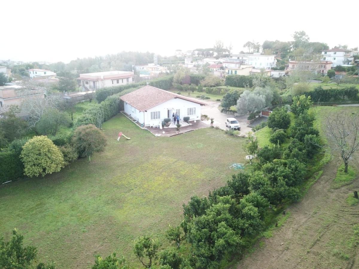 Il Casale Di Gio Bed and Breakfast Napels Buitenkant foto