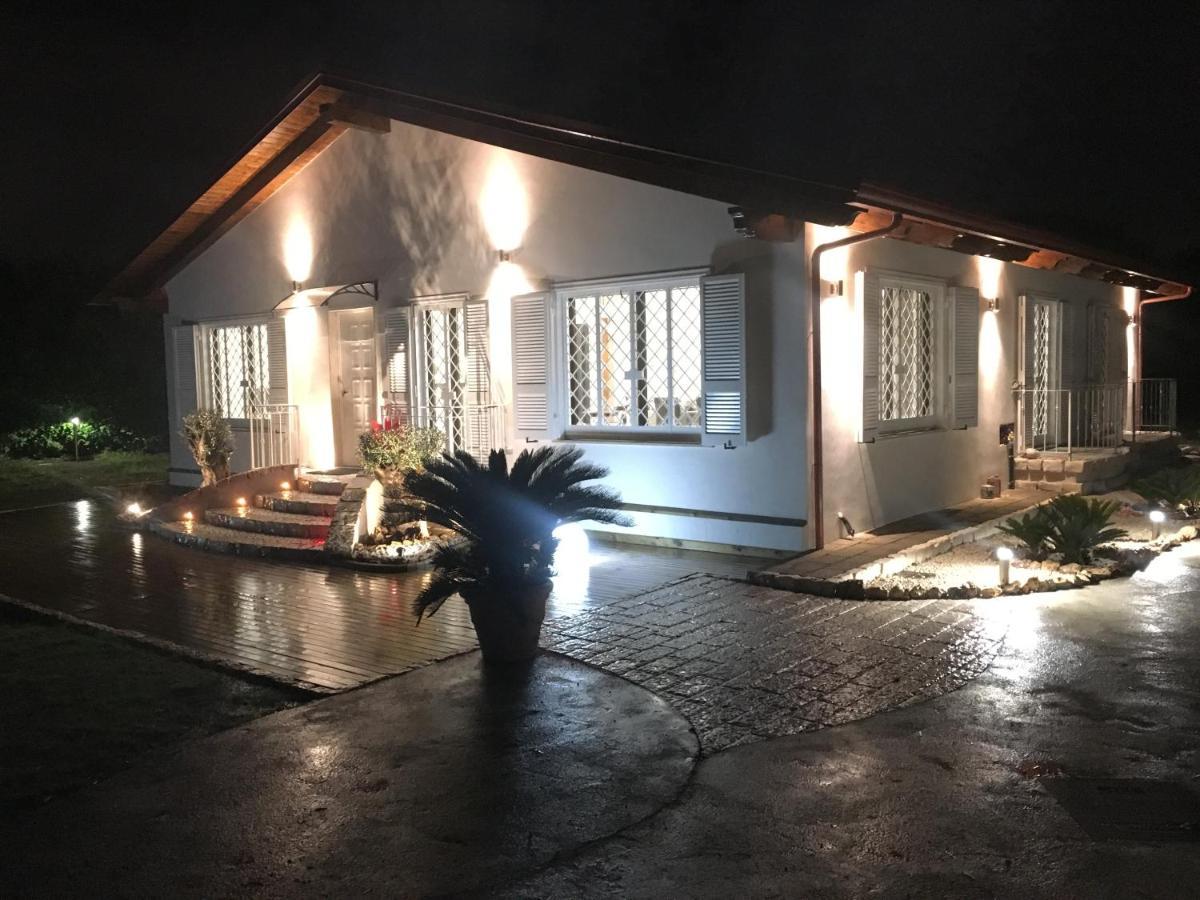 Il Casale Di Gio Bed and Breakfast Napels Buitenkant foto