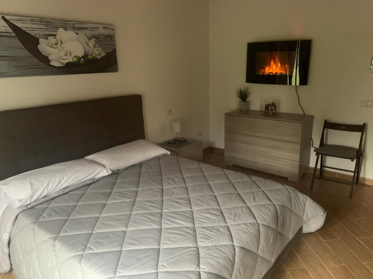 Il Casale Di Gio Bed and Breakfast Napels Buitenkant foto