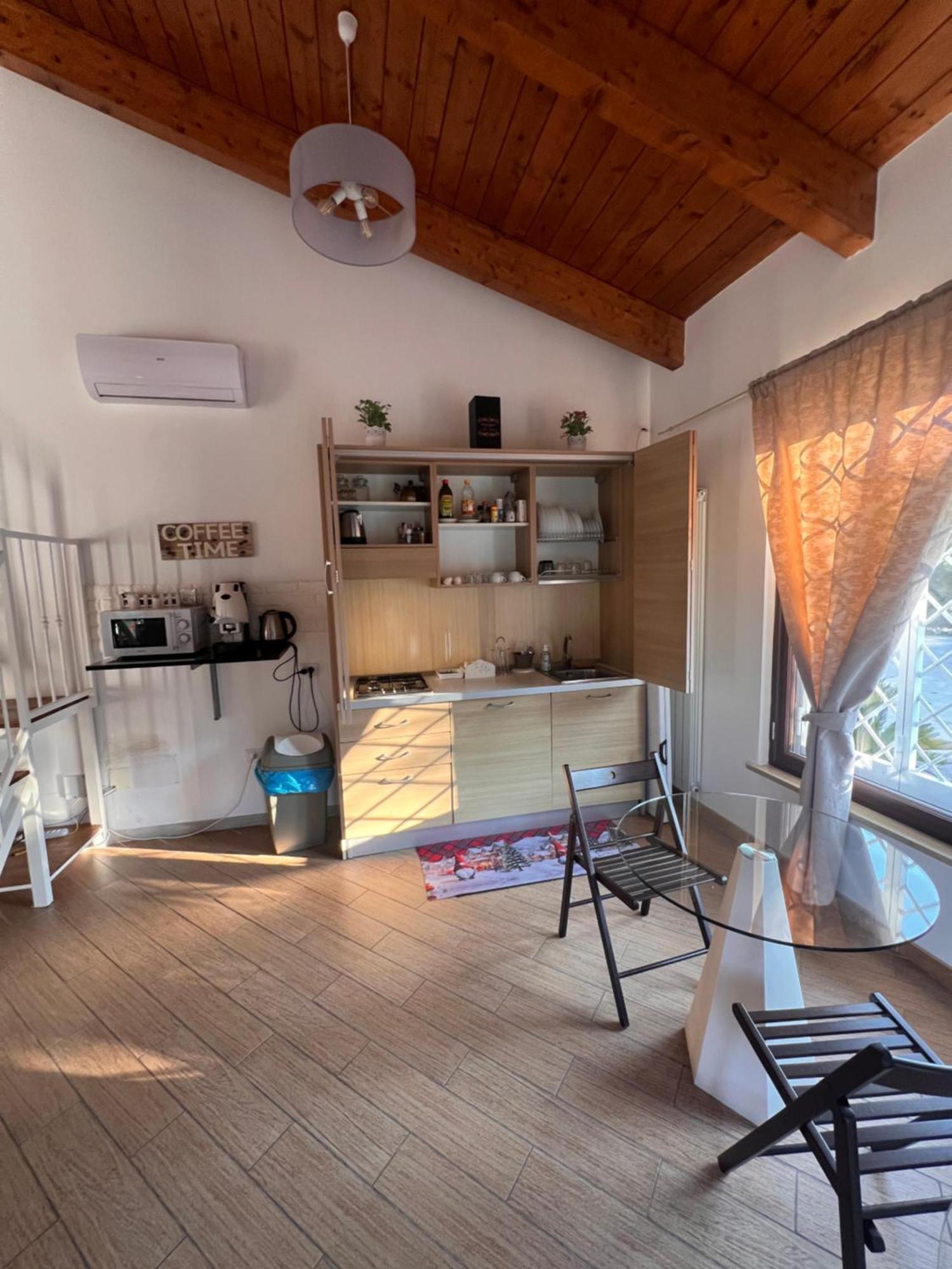Il Casale Di Gio Bed and Breakfast Napels Buitenkant foto
